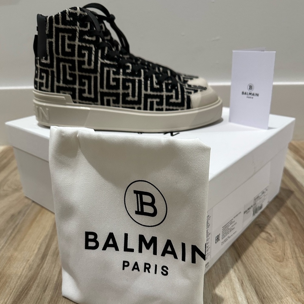 Balmain Black and Cream High-Top Logo Sneakers